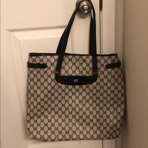 Authentic Gucci purse